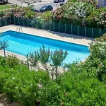 דירה 2 Pieces Climatise Avec Parking, Proche - Fr-1-307-254 *