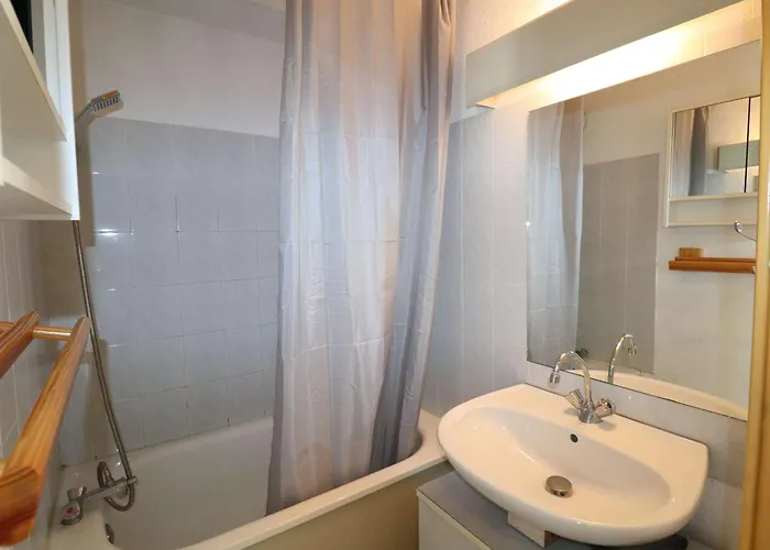 Apartmán 2 Pieces Climatise Avec Parking, Proche - Fr-1-307-254 Le Grau-du-Roi